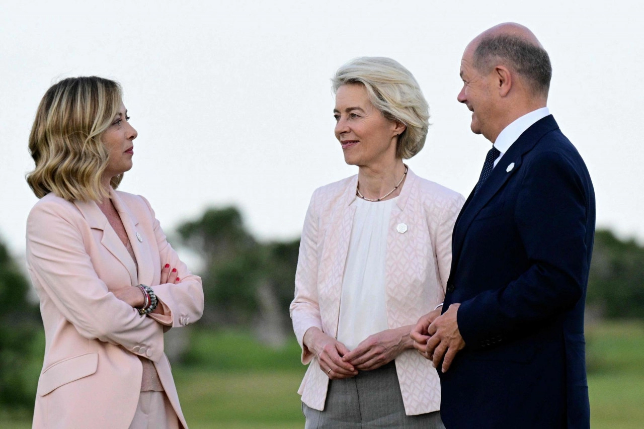 Charles Michel ima novi plan kako uništiti von der Leyen, otkantao je za večeru, diplomati u nevjerici: ‘Očajan čovjek!‘